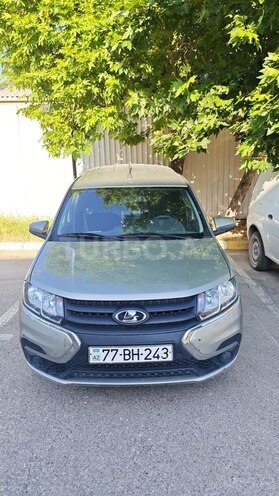 LADA (VAZ) Largus-1