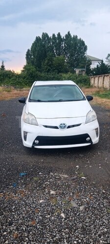 Toyota Prius-1