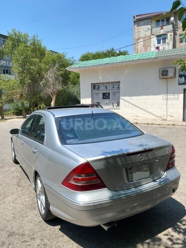 Mercedes C 230-4