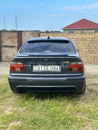 BMW 523-4