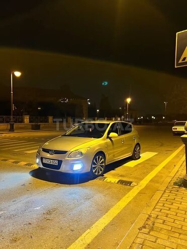 Hyundai i30-2