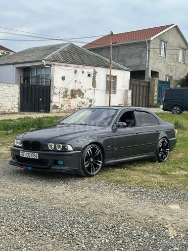 BMW 523-3