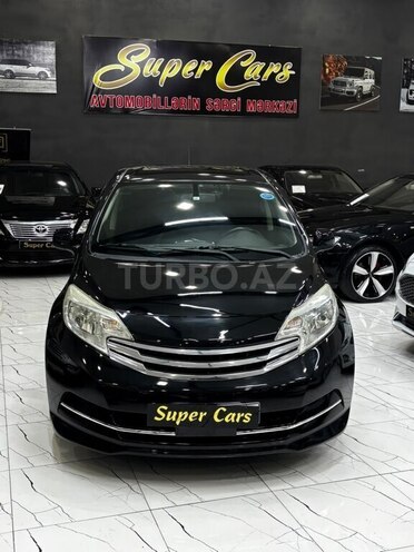 Nissan Note-2
