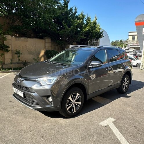 Toyota RAV4-2