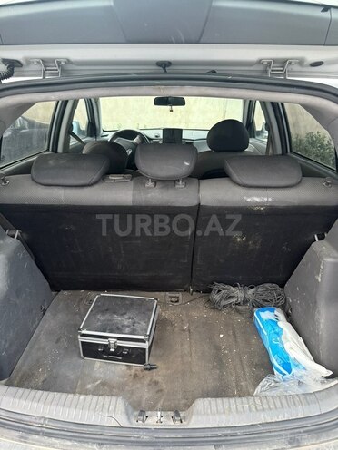 Kia Rio-7