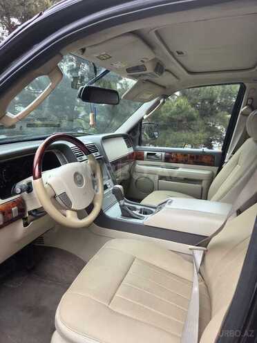 Lincoln Navigator-9