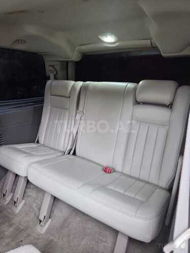Lincoln Navigator-7