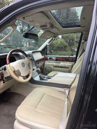 Lincoln Navigator-6