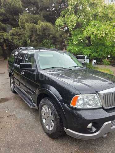 Lincoln Navigator-2