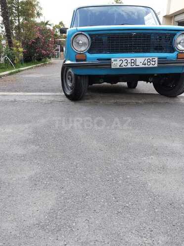 LADA (VAZ) 21011-2