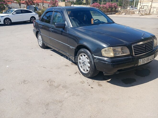 Mercedes C 180-4