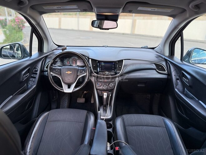Chevrolet Trax-11