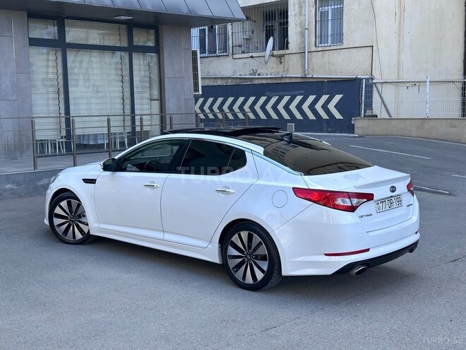 Kia Optima-5