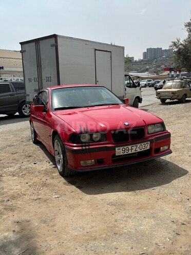 BMW 318-1