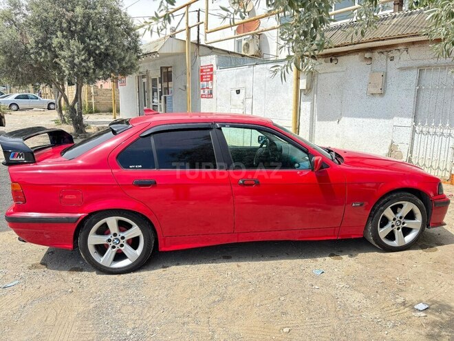 BMW 318-3
