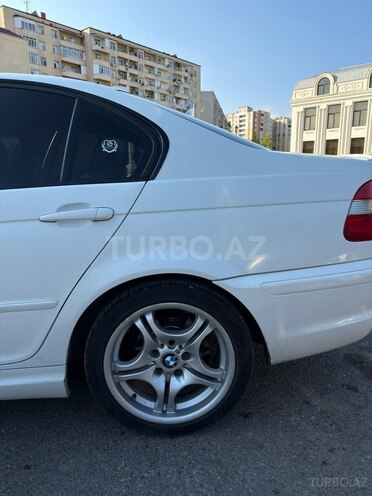 BMW 318-4