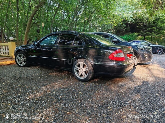 Mercedes E 280 4MATIC-2