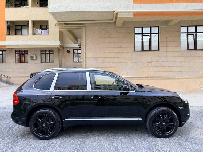 Porsche Cayenne-6