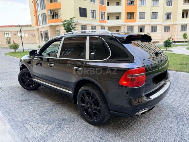 Porsche Cayenne-3