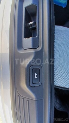 Land Rover Range Rover-18