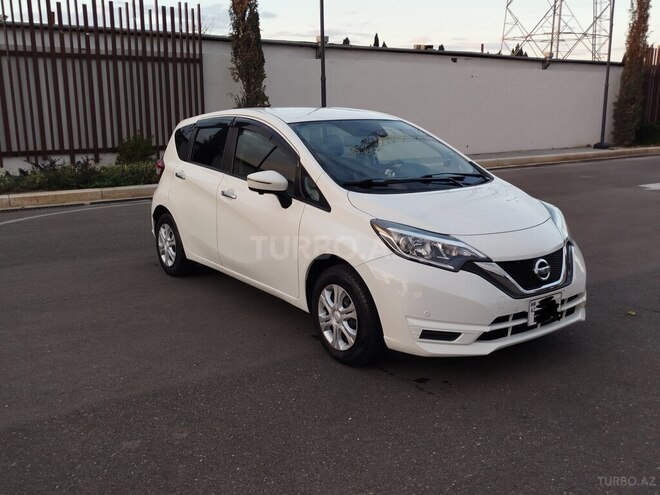 Nissan Note-2