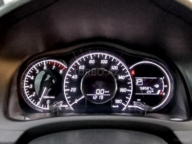 Nissan Note-15