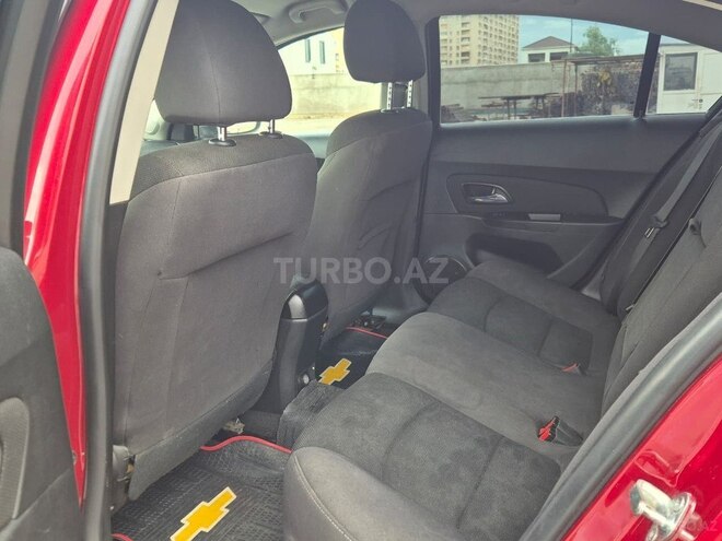Chevrolet Cruze-6