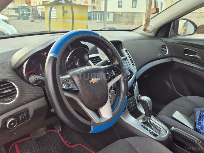 Chevrolet Cruze-5