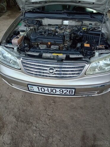 Nissan Sunny-11