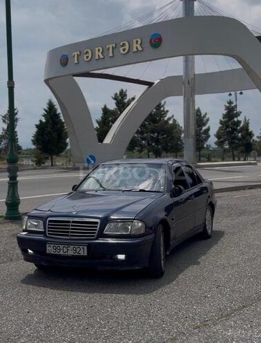 Mercedes C 240-1