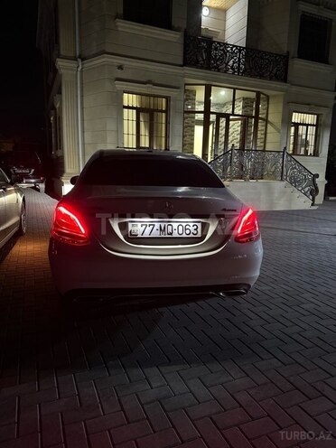 Mercedes C 300 4MATIC-16