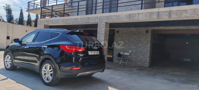 Hyundai Santa Fe-3