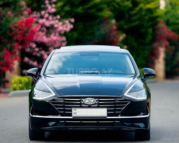 Hyundai Sonata-1