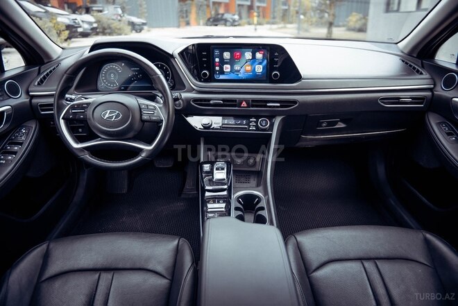Hyundai Sonata-16