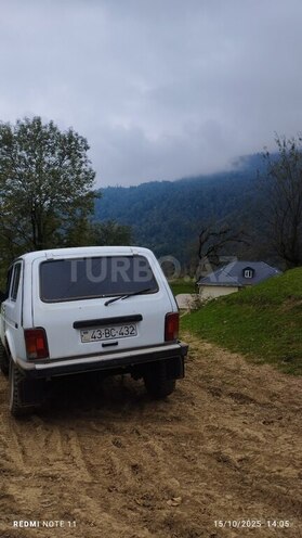 LADA (VAZ) Niva-4