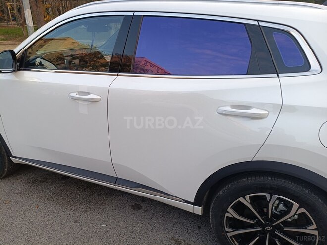 Changan Qiyuan Q05-5