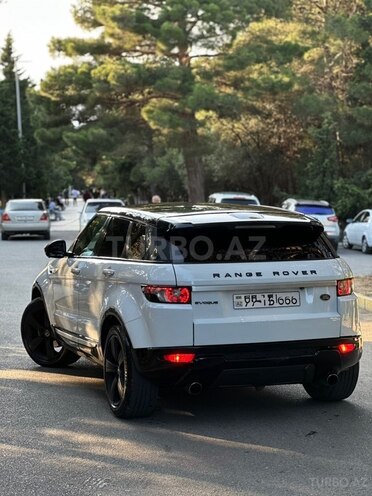 Land Rover RR Evoque-2