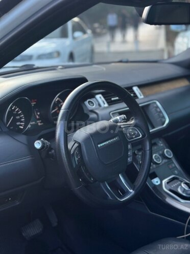 Land Rover RR Evoque-11