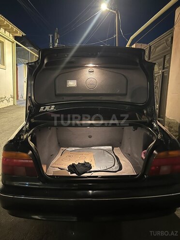 BMW 520-4