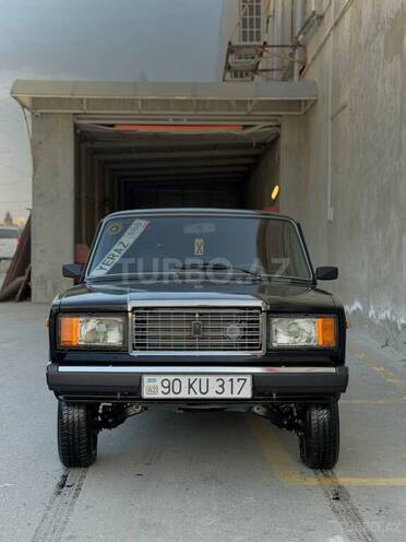 LADA (VAZ) 2107-2
