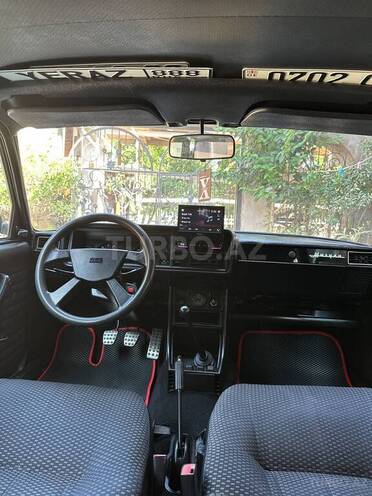 LADA (VAZ) 2107-9