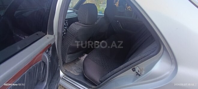 Mercedes C 220-8