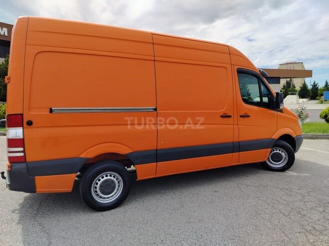 Mercedes Sprinter 208-7