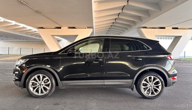 Lincoln MKC-4