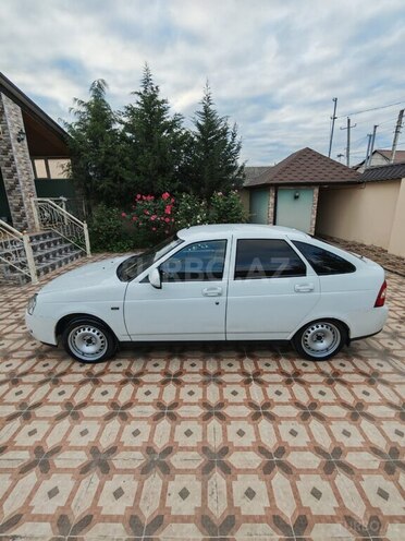 LADA (VAZ) Priora-8