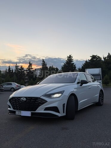 Hyundai Sonata-3