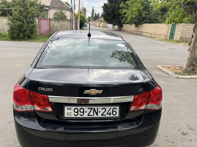 Chevrolet Cruze-4