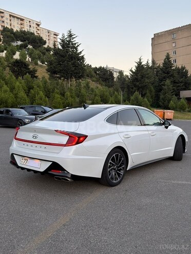 Hyundai Sonata-8
