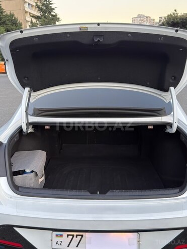 Hyundai Sonata-19