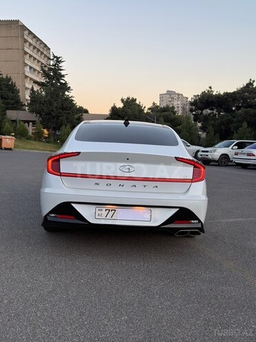 Hyundai Sonata-7